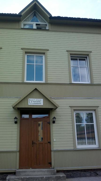 Villa Freven 페르누 외부 사진